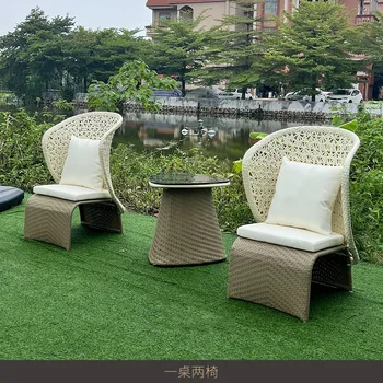 Простой дизайн для отдыха на природе, плетеный из ротанга стул с высокой спинкой, садовый дворик, водонепроницаемая и солнцезащитная журнальный столик мебель